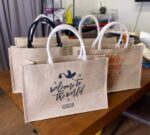 กระเป๋ากระสอบธรรมชาติปอกระเจา