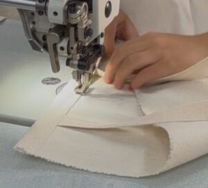 พับปากติดสาย