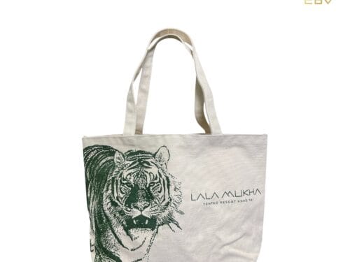 กระเป๋าผ้าแคนวาสเสือ